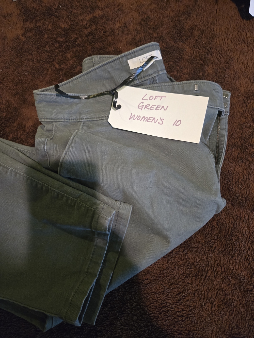LOFT Women's Olive Green Straight-Leg Pants